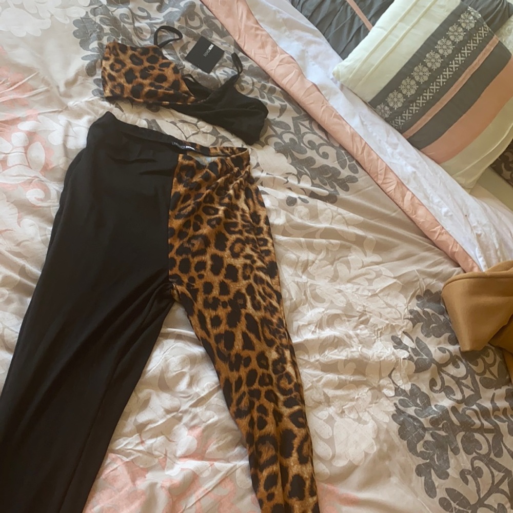 Sexy black and Leopard print 2piece